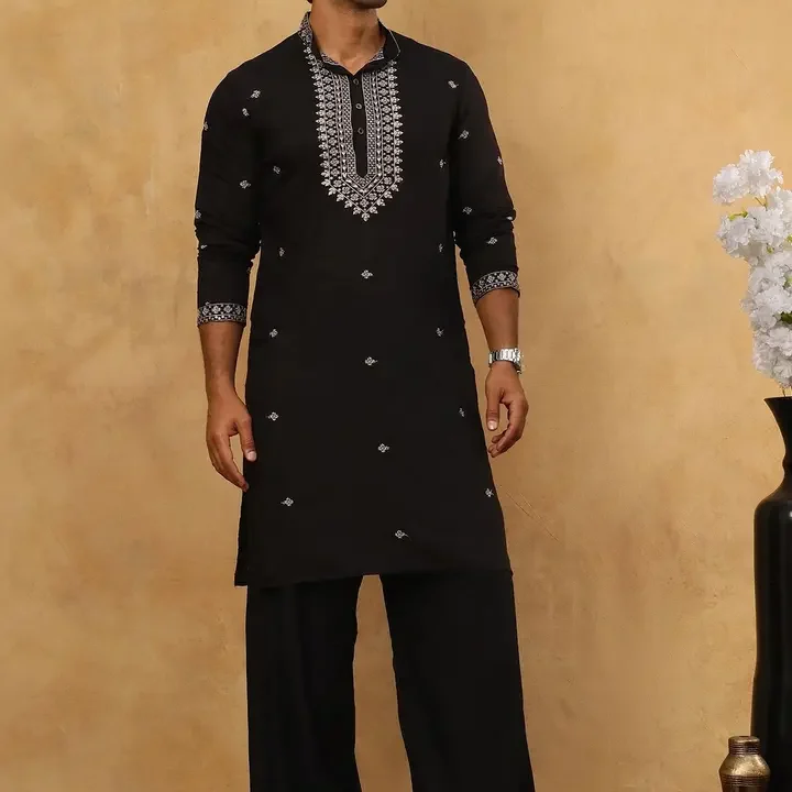 Jompers Mandarin Collar Floral Embroidered Thread Work Kurta, Black