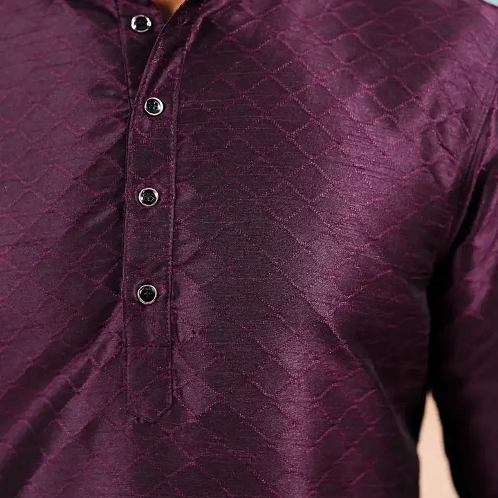 Koshin Geometric Woven Design Mandarin Collar Jacquard Silk Straight Kurta, Burgundy