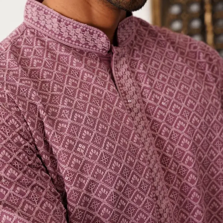 Jompers Ethnic Motifs Embroidered Sequinned Mandarin Collar Straight Kurta, Magenta