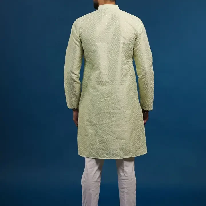 Koshin Men Sequinned Jacquard Kurta, Green