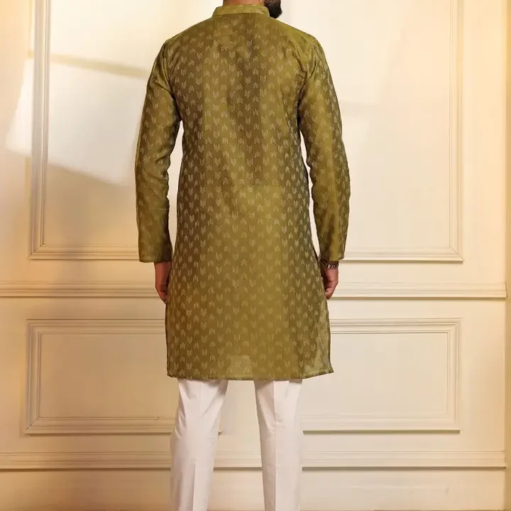 Koshin Geometric Embroidered Mandarin Collar Thread Work Straight Kurta, Green