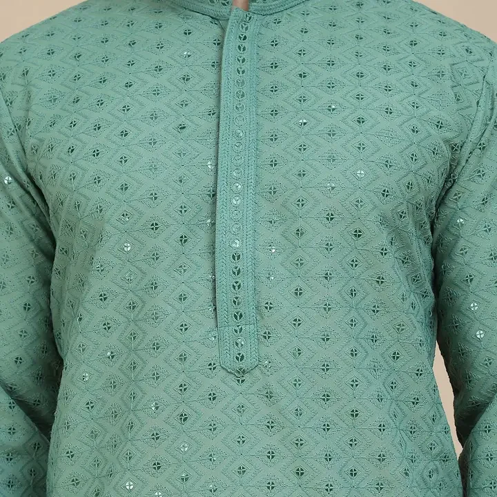 Jompers Men Geometric Embroidered Sequinned Kurta, Green