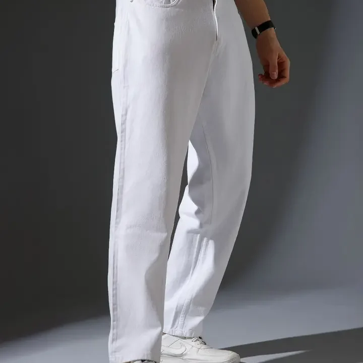 STUDIO NEXX Men Loose Fit Mid-Rise Jeans, White