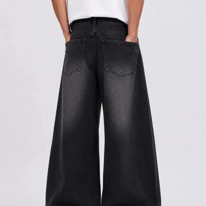 me Queen Men Mid-Rise Light Fade Ombre Jeans, Black